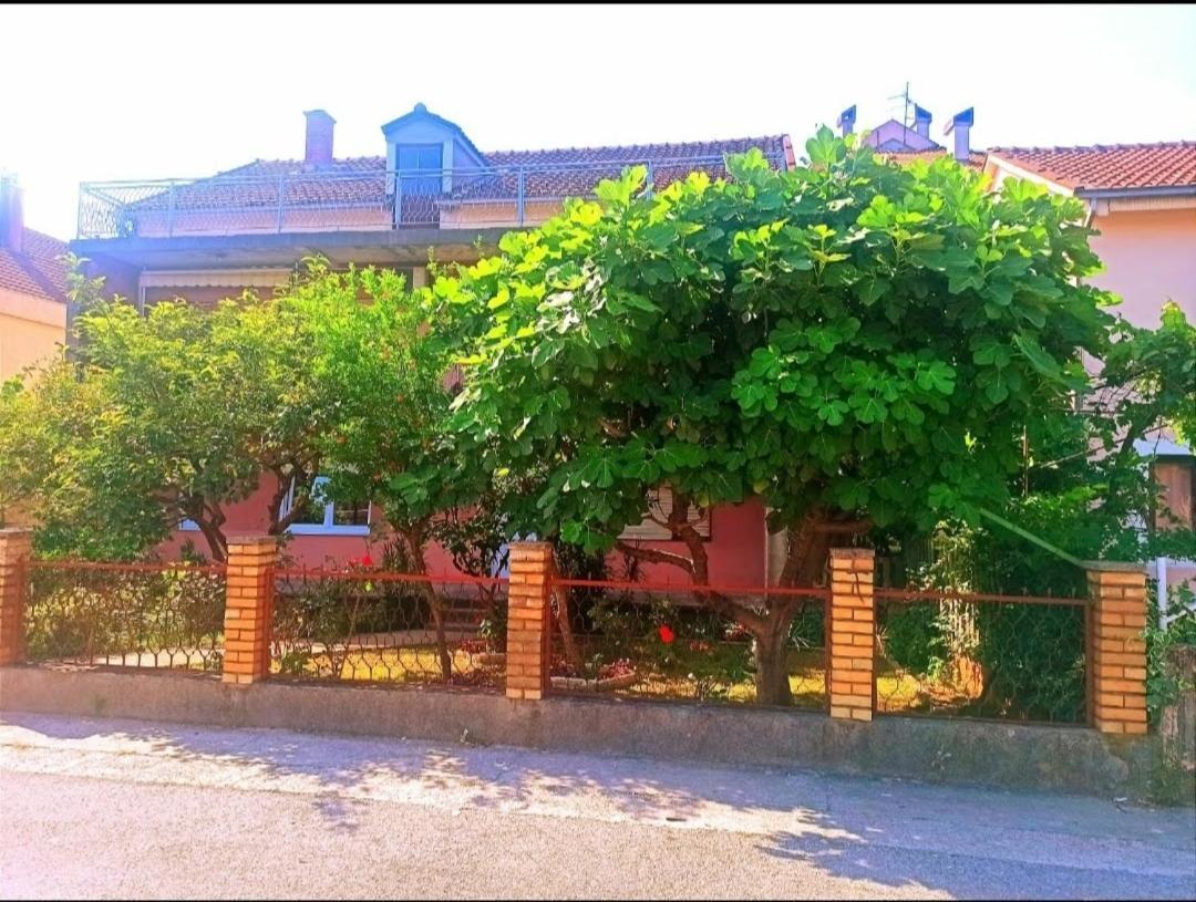 Hotel Prestige 4 Podgorica Exterior foto